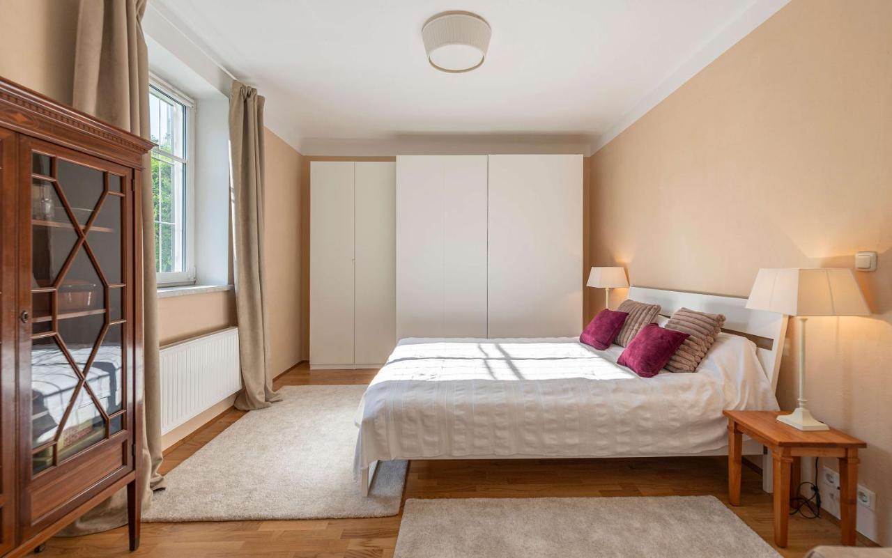 Apartments Am Kurpark Бад-Ишль Экстерьер фото