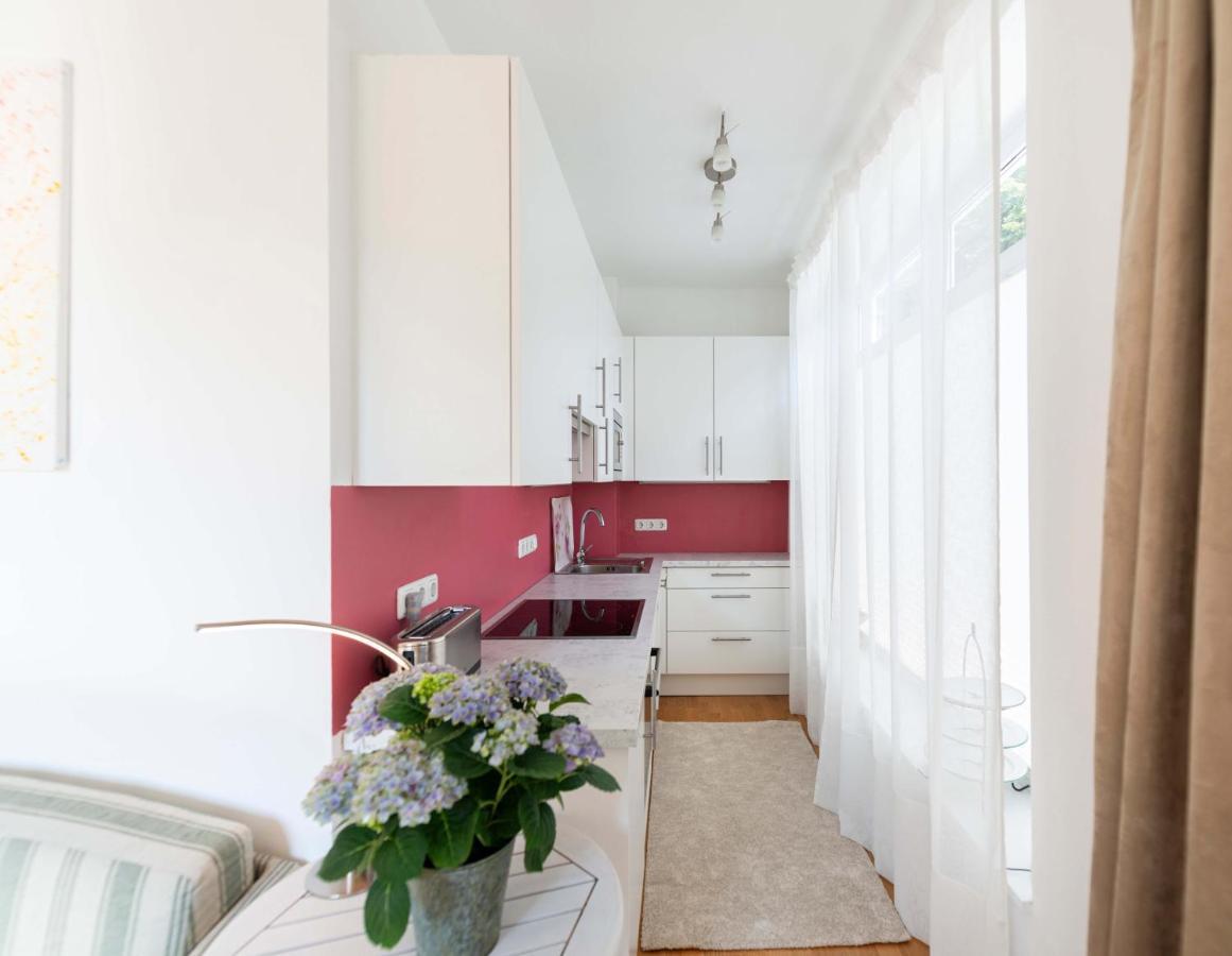 Apartments Am Kurpark Бад-Ишль Экстерьер фото